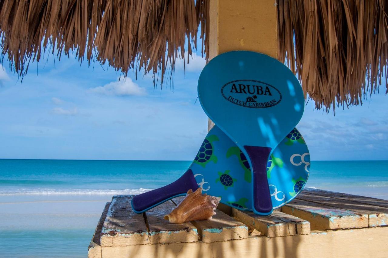 Yoyita Suites Aruba Villa Палм Бийч Екстериор снимка