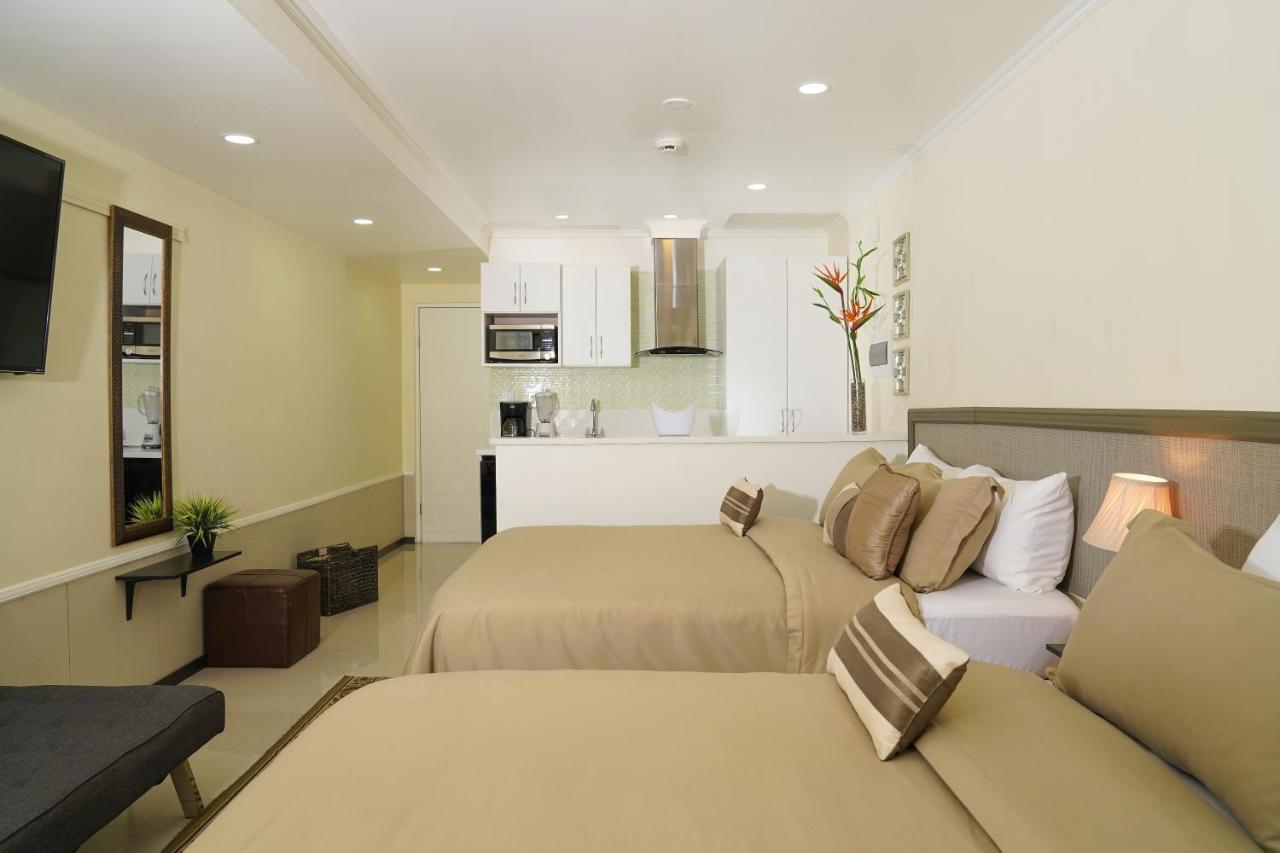Yoyita Suites Aruba Villa Палм Бийч Екстериор снимка